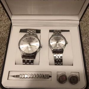 Women and men watch set